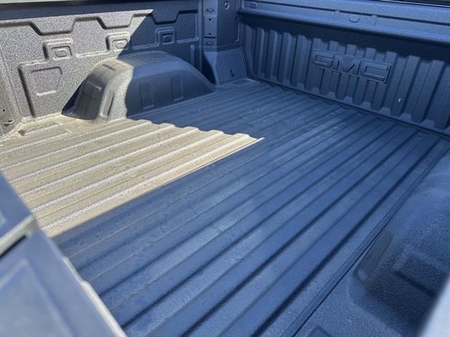 2026 GMC Sierra 1500 Crew Cab, Short Bed, SLT, 4WD Tucson AZ