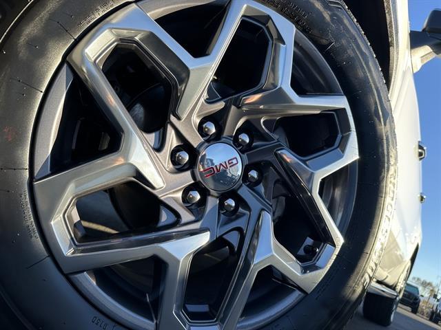 2026 GMC Sierra 1500 Crew Cab, Short Bed, SLT, 4WD