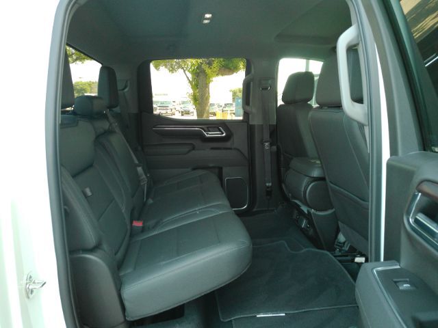 2026 GMC Sierra 1500 Crew Cab, Short Bed, SLT, RWD Plano TX