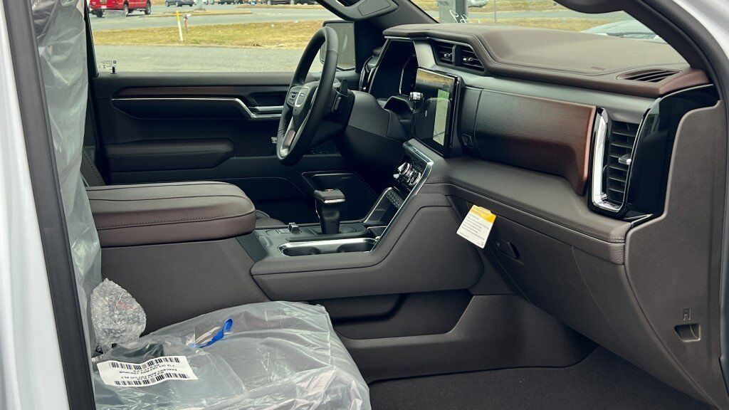 2026 GMC Sierra 1500 Denali Fredericksburg VA