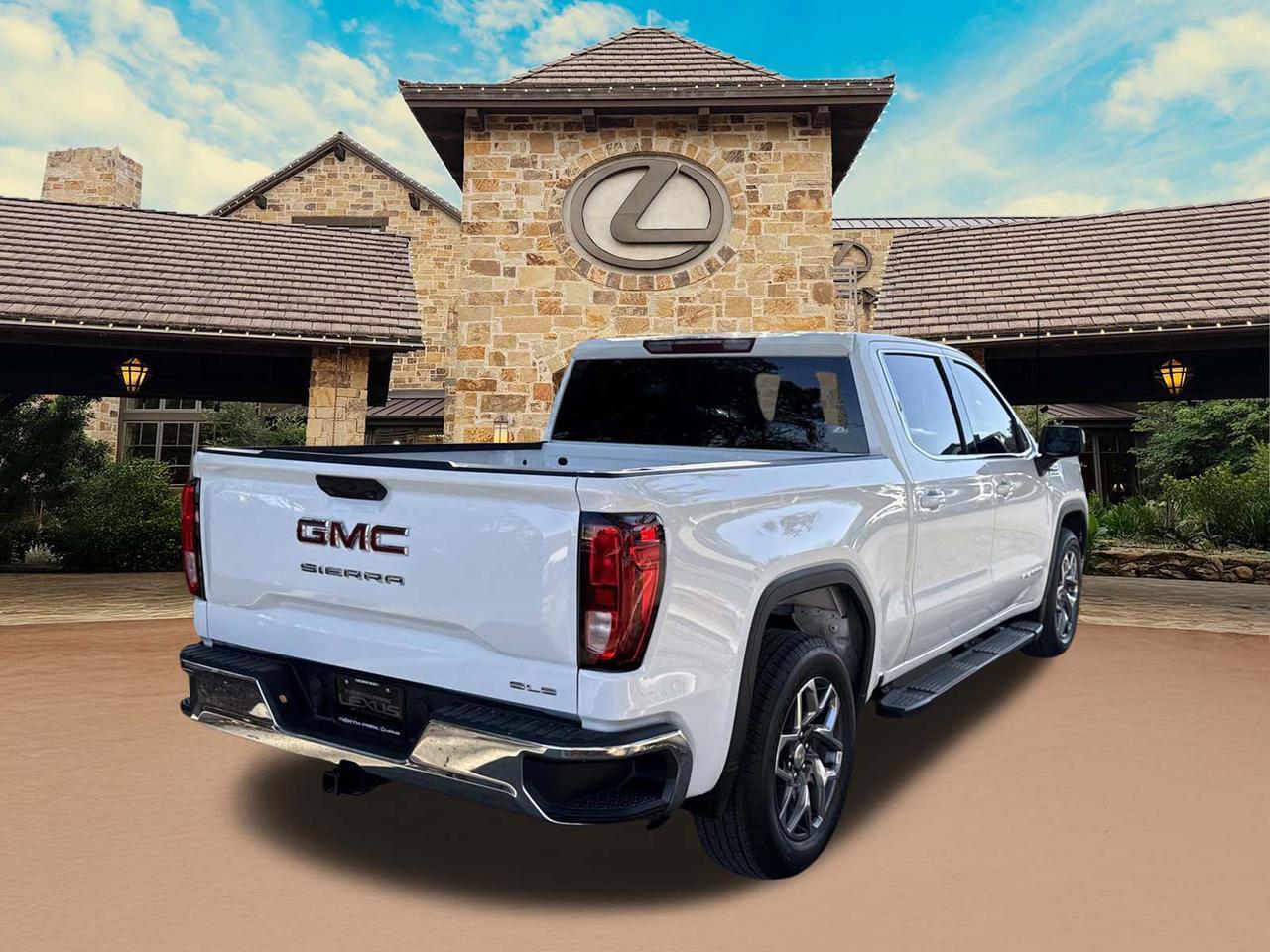 2026 GMC Sierra 1500 SLE