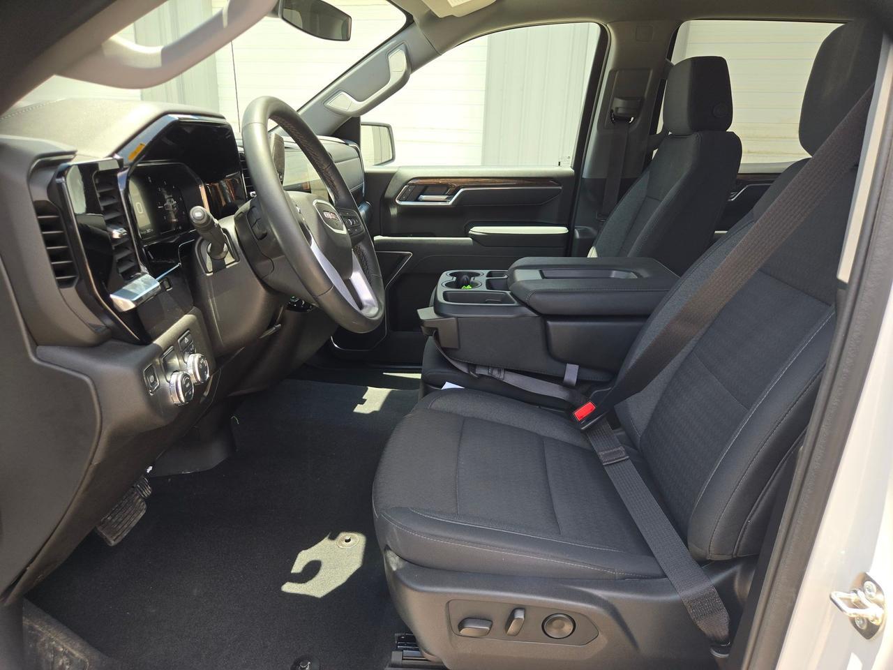 2026 GMC Sierra 1500 SLE Castroville TX