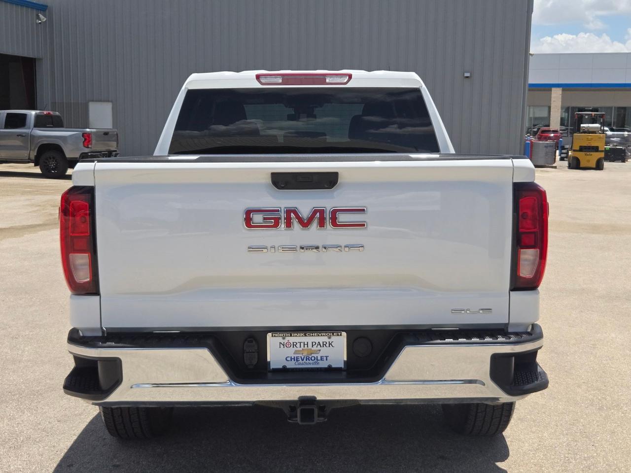 2026 GMC Sierra 1500 SLE Castroville TX