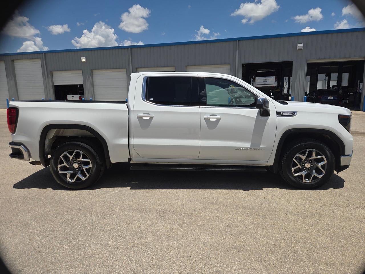 2026 GMC Sierra 1500 SLE Castroville TX