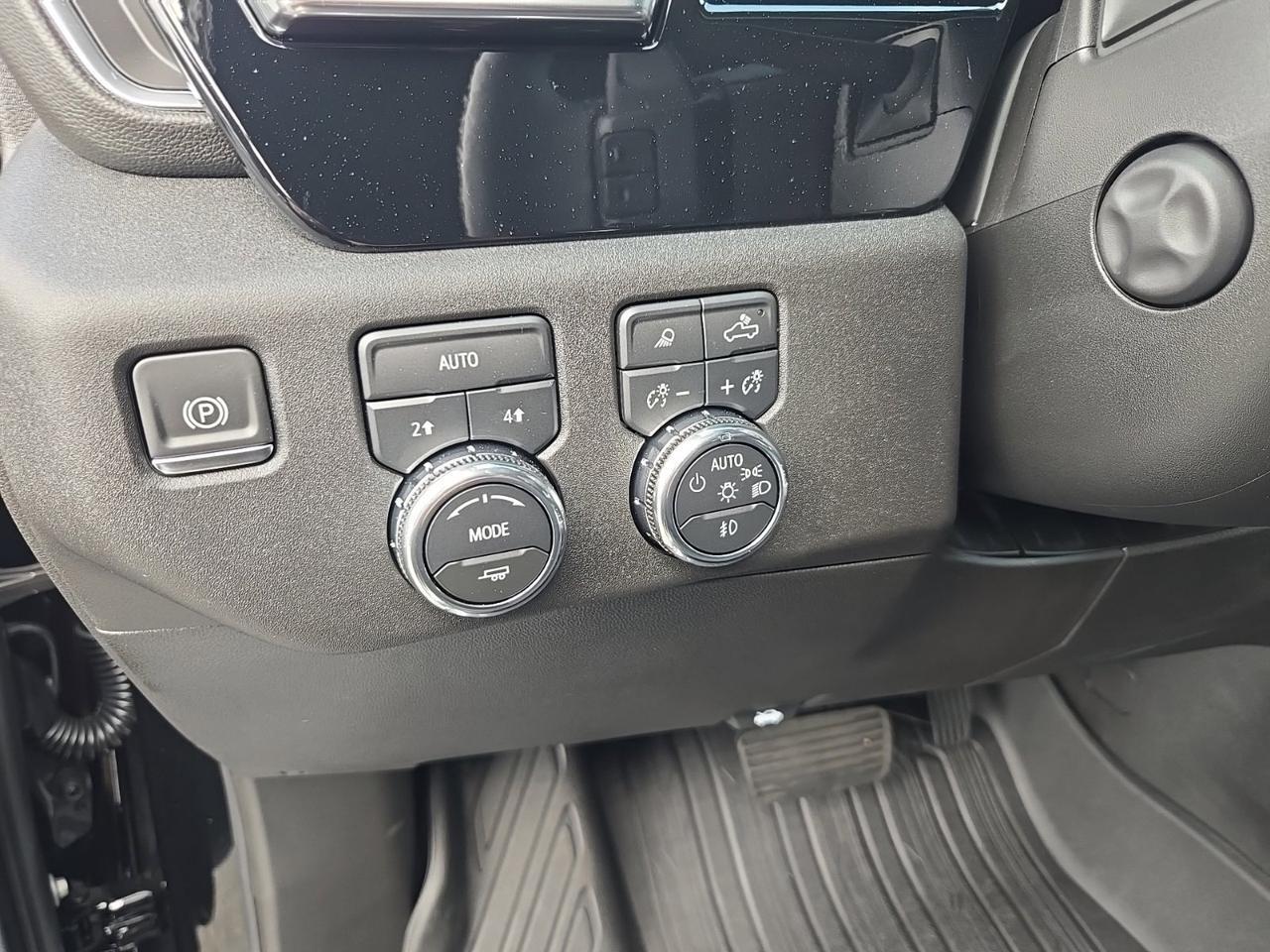 2026 GMC Sierra 1500 SLT Fredericksburg VA