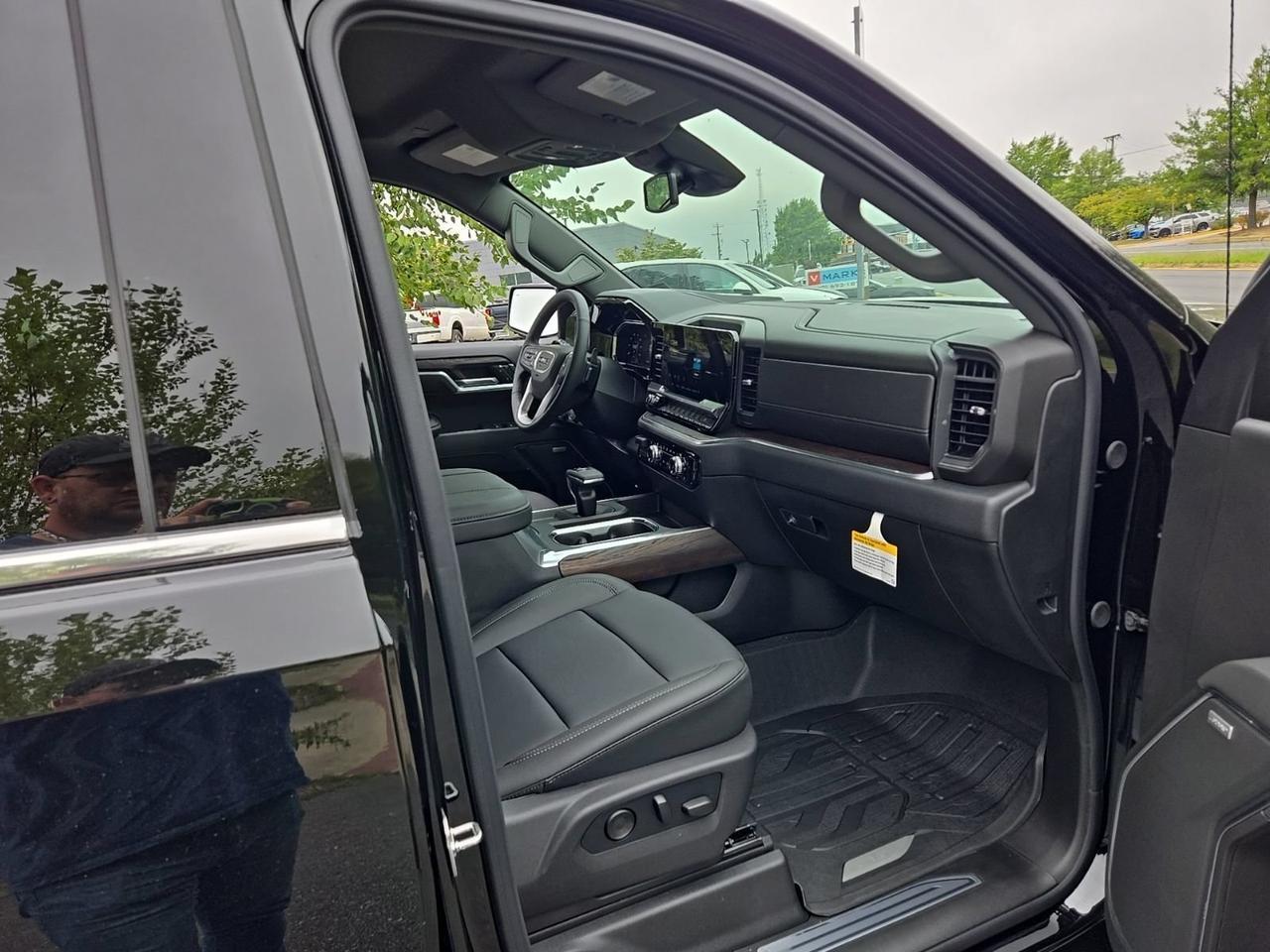 2026 GMC Sierra 1500 SLT Fredericksburg VA
