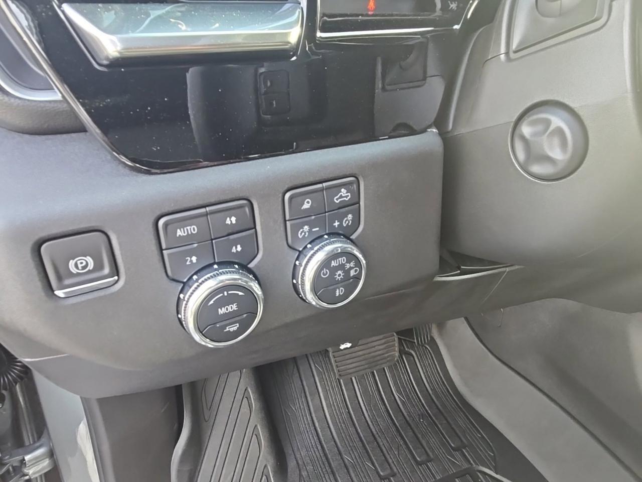 2026 GMC Sierra 1500 SLT Fredericksburg VA