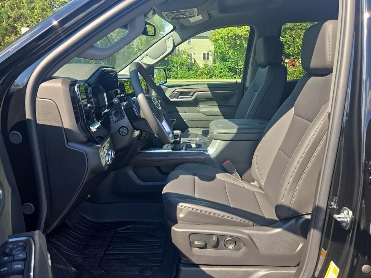 2026 GMC Sierra 1500 SLT Fredericksburg VA