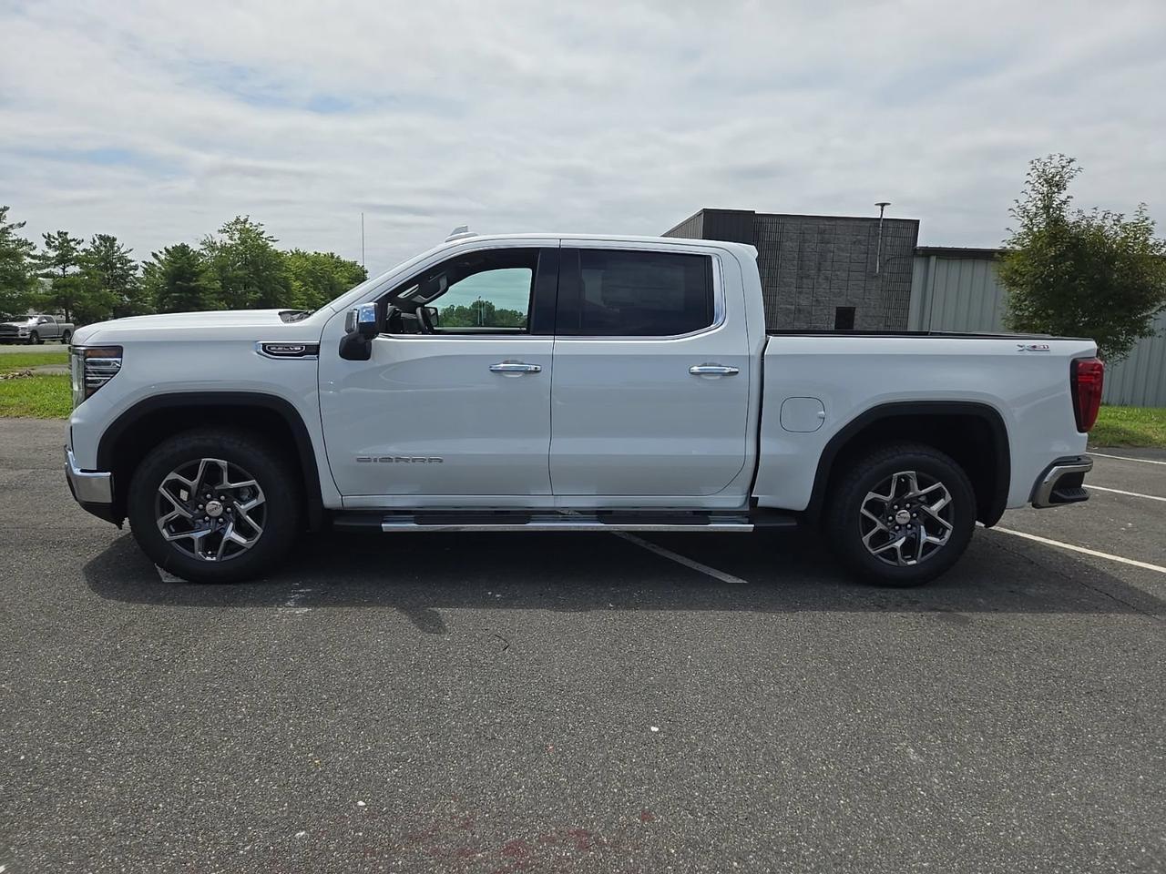 2026 GMC Sierra 1500 SLT Fredericksburg VA