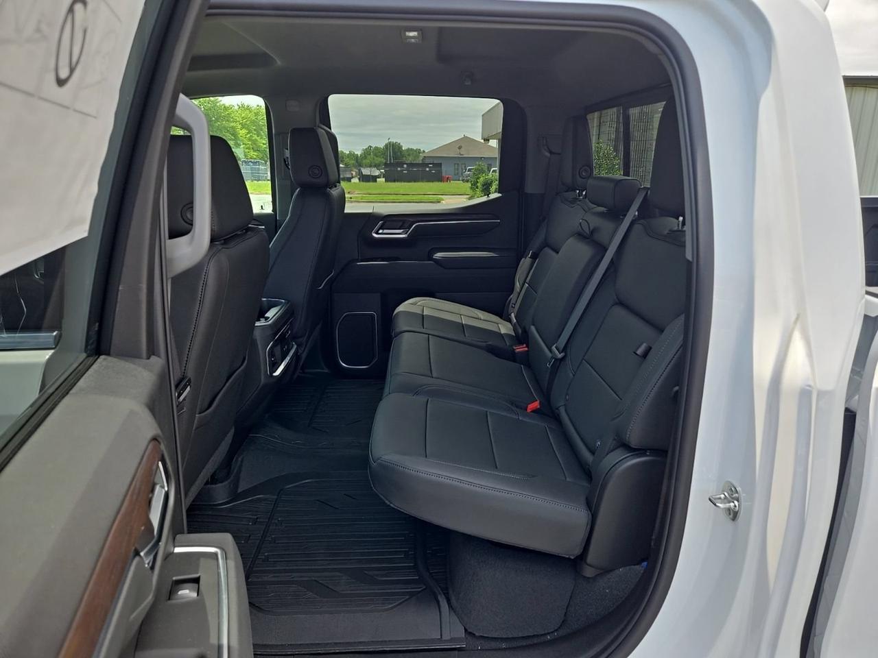 2026 GMC Sierra 1500 SLT Fredericksburg VA