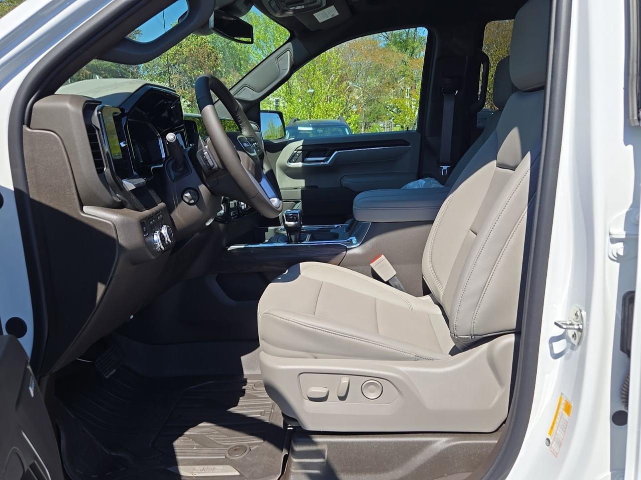 2026 GMC Sierra 1500 SLT Fredericksburg VA