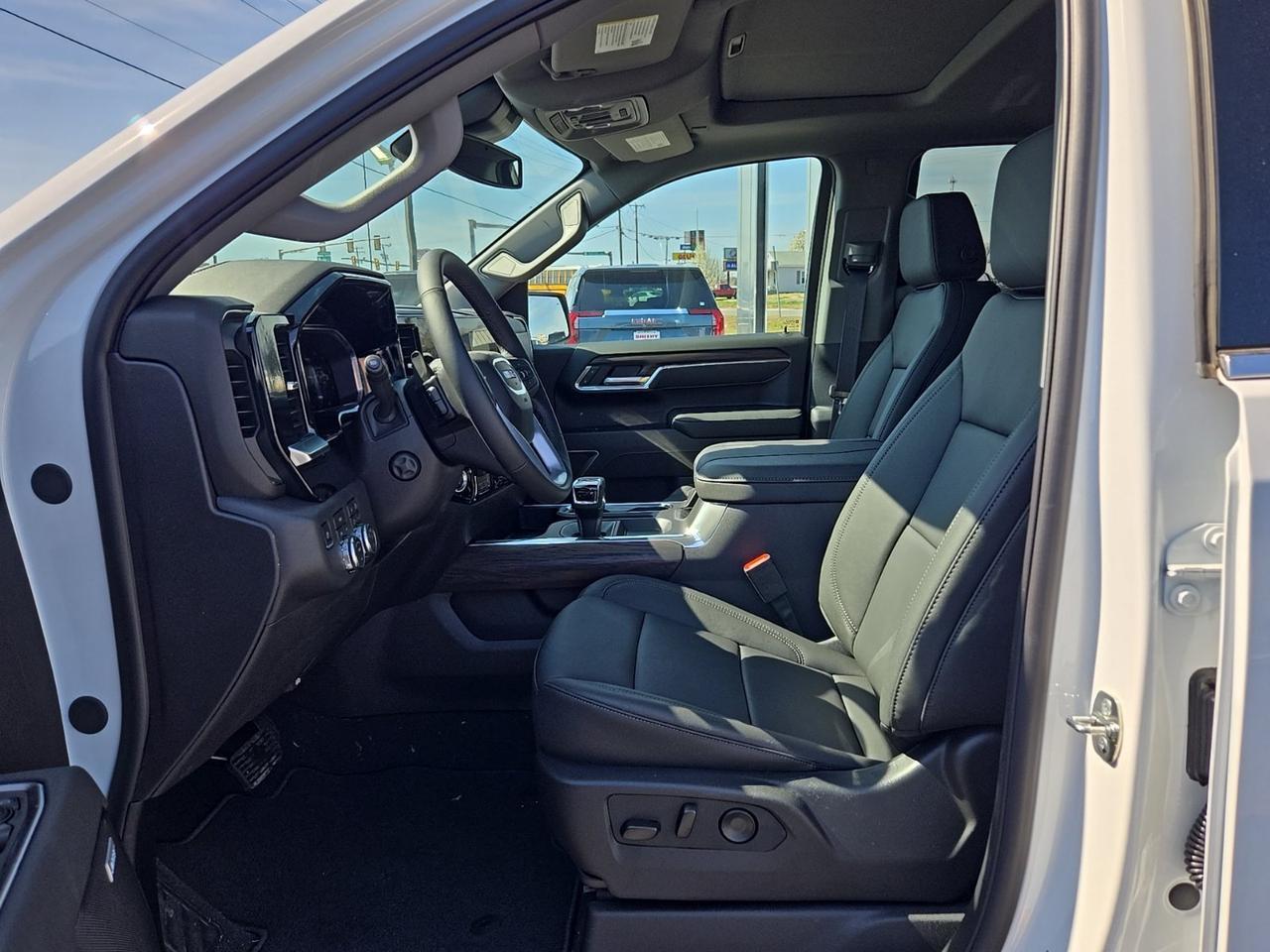 2026 GMC Sierra 1500 SLT Fredericksburg VA