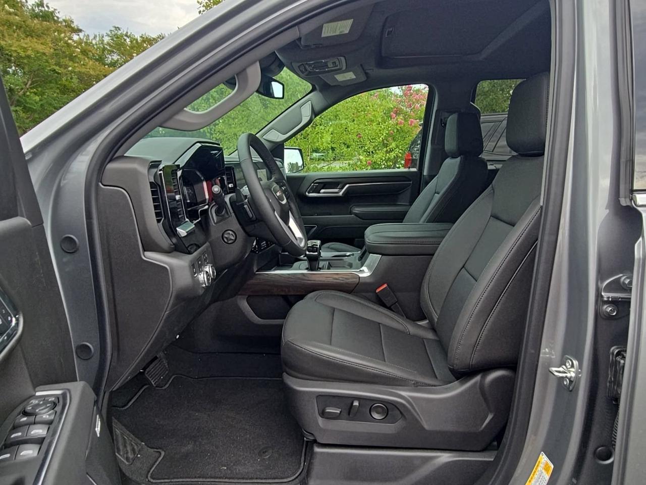 2026 GMC Sierra 1500 SLT Fredericksburg VA