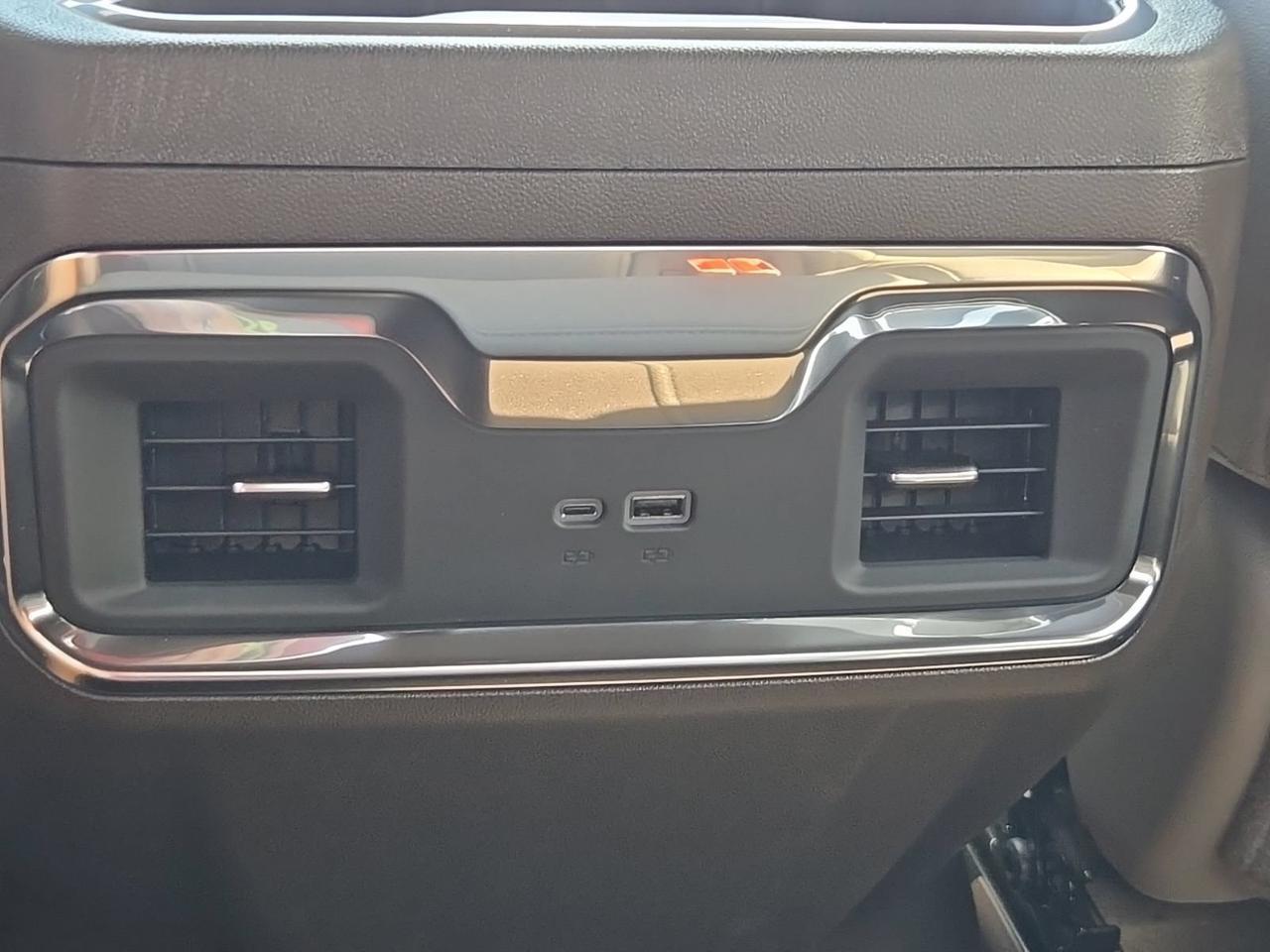2026 GMC Sierra 1500 SLT Fredericksburg VA