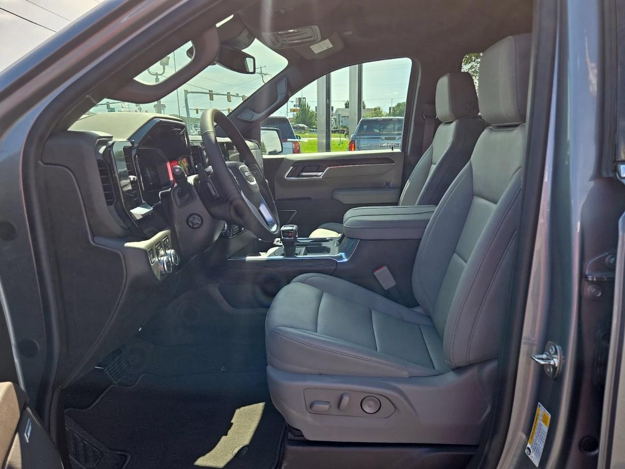 2026 GMC Sierra 1500 SLT Fredericksburg VA
