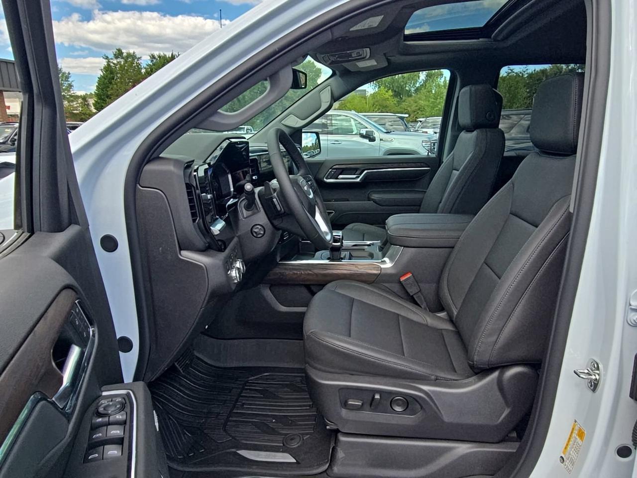 2026 GMC Sierra 1500 SLT Fredericksburg VA