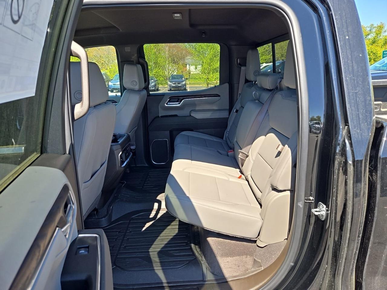 2026 GMC Sierra 1500 SLT Fredericksburg VA