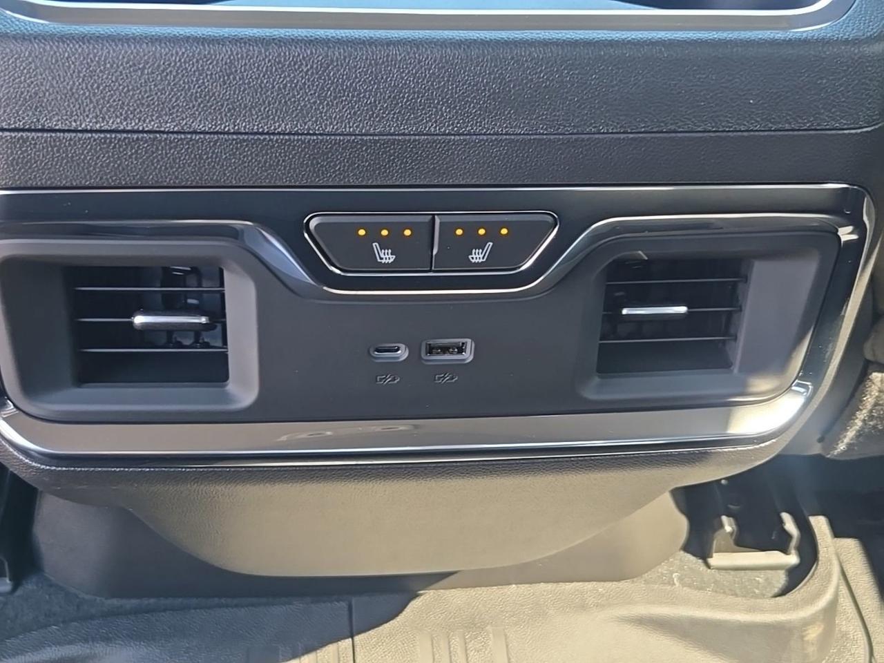 2026 GMC Sierra 1500 SLT Fredericksburg VA