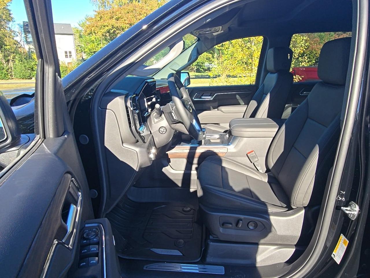 2026 GMC Sierra 1500 SLT Fredericksburg VA