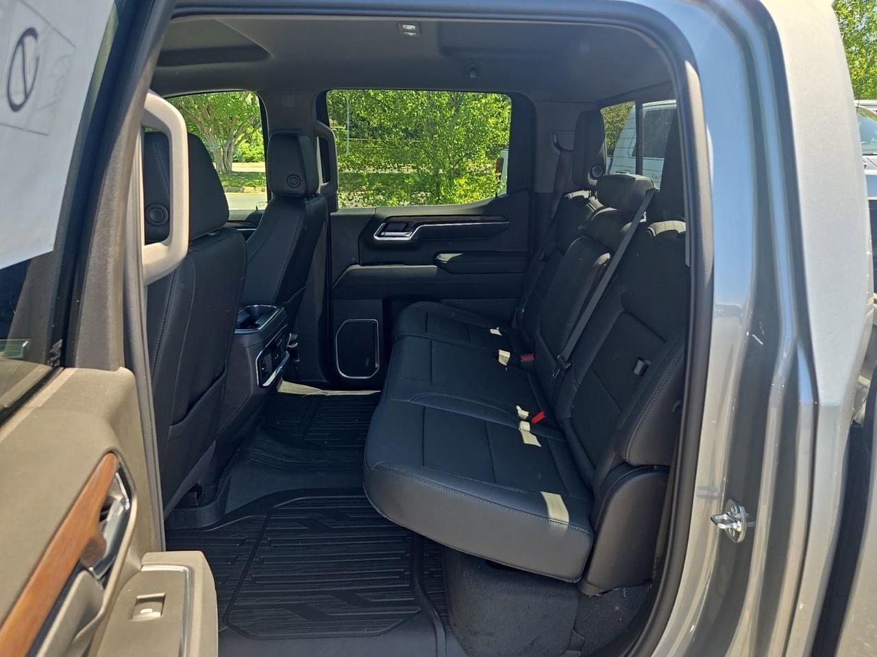 2026 GMC Sierra 1500 SLT Fredericksburg VA