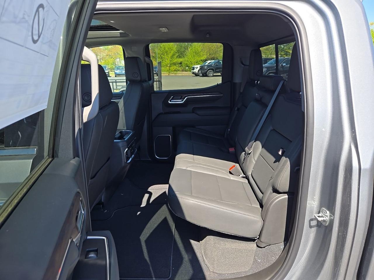 2026 GMC Sierra 1500 SLT Fredericksburg VA