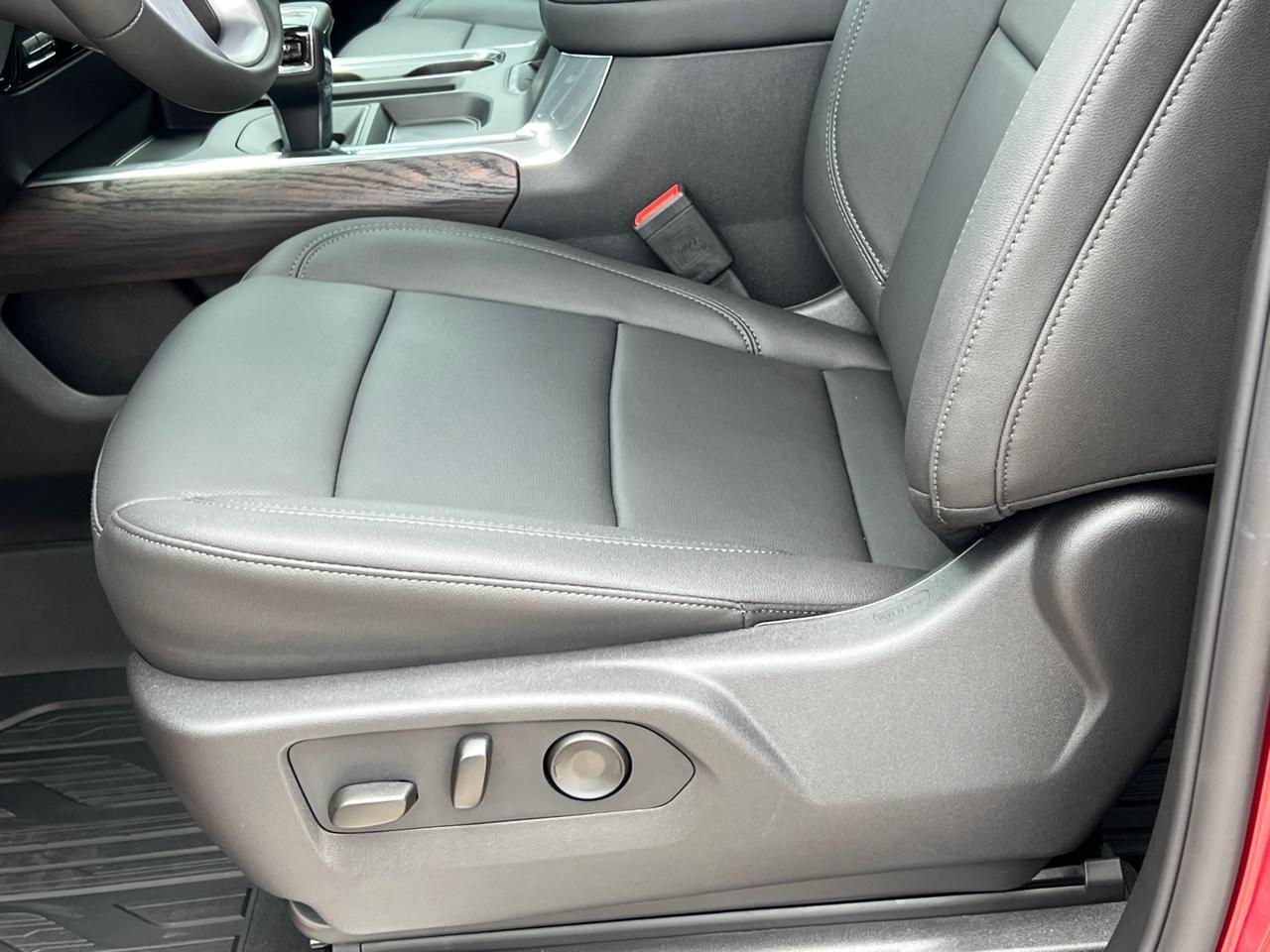 2026 GMC Sierra 1500 SLT Hagerstown MD