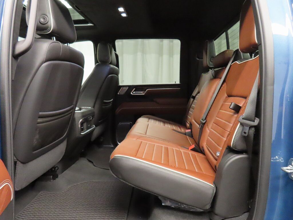 2026 GMC Sierra 2500HD 4x4 Crew Cab Denali Ultimate Fond du Lac WI