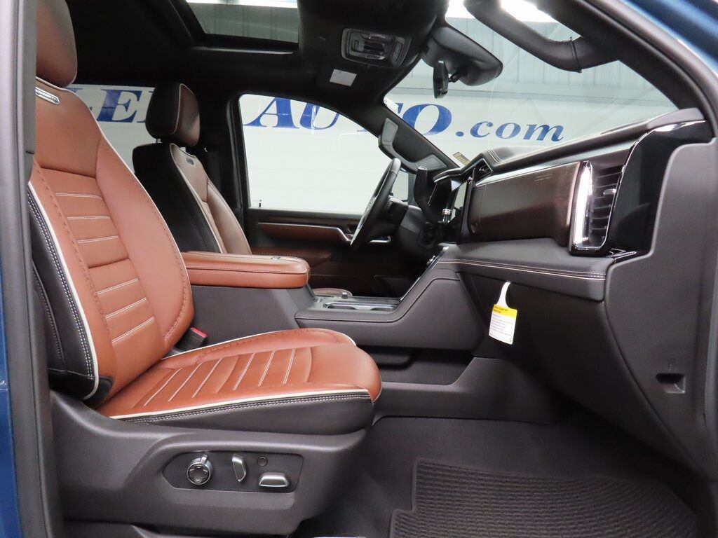 2026 GMC Sierra 2500HD 4x4 Crew Cab Denali Ultimate Fond du Lac WI