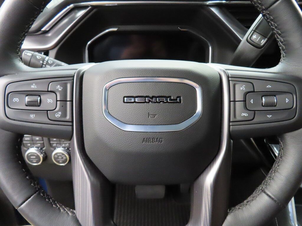 2026 GMC Sierra 2500HD 4x4 Crew Cab Denali Ultimate Fond du Lac WI