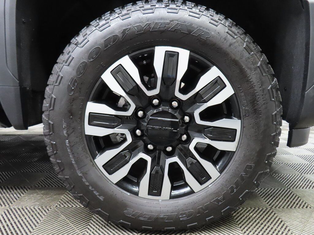 2026 GMC Sierra 2500HD 4x4 Crew Cab Denali Ultimate Fond du Lac WI