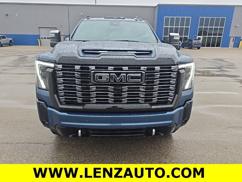 2026 GMC Sierra 2500HD 4x4 Crew Cab Denali Ultimate