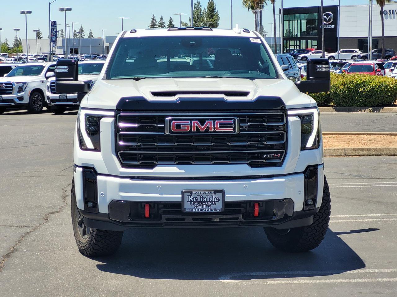 2026 GMC Sierra 2500HD AT4