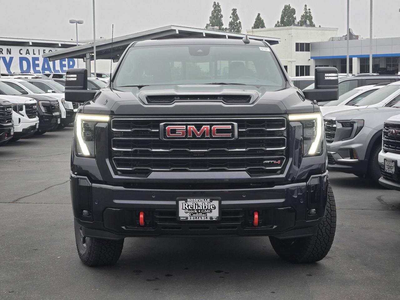 2026 GMC Sierra 2500HD AT4