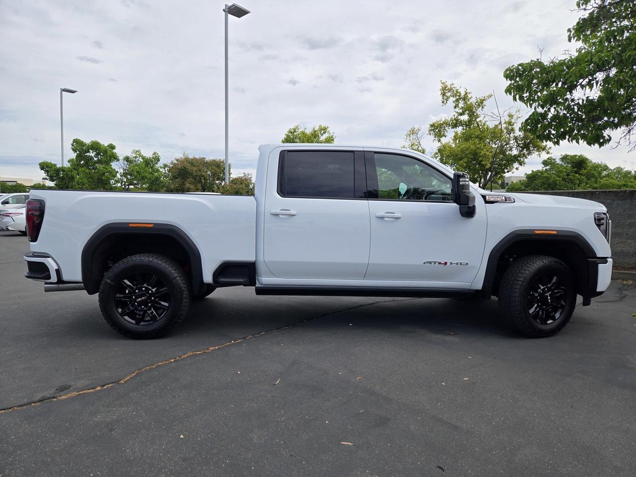2026 GMC Sierra 2500HD AT4