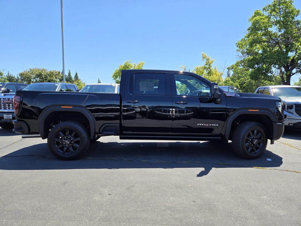 2026 GMC Sierra 2500HD AT4