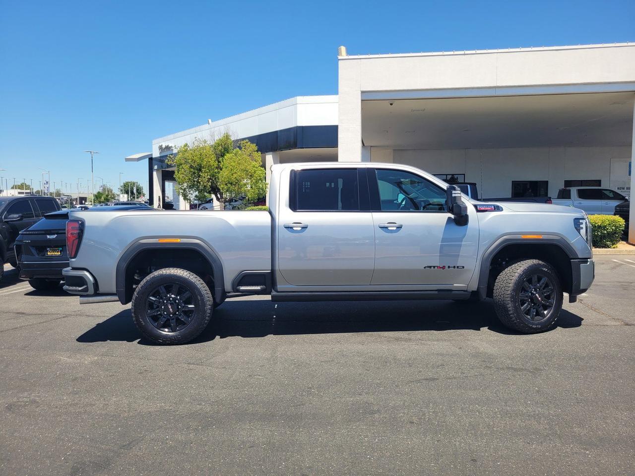 2026 GMC Sierra 2500HD AT4
