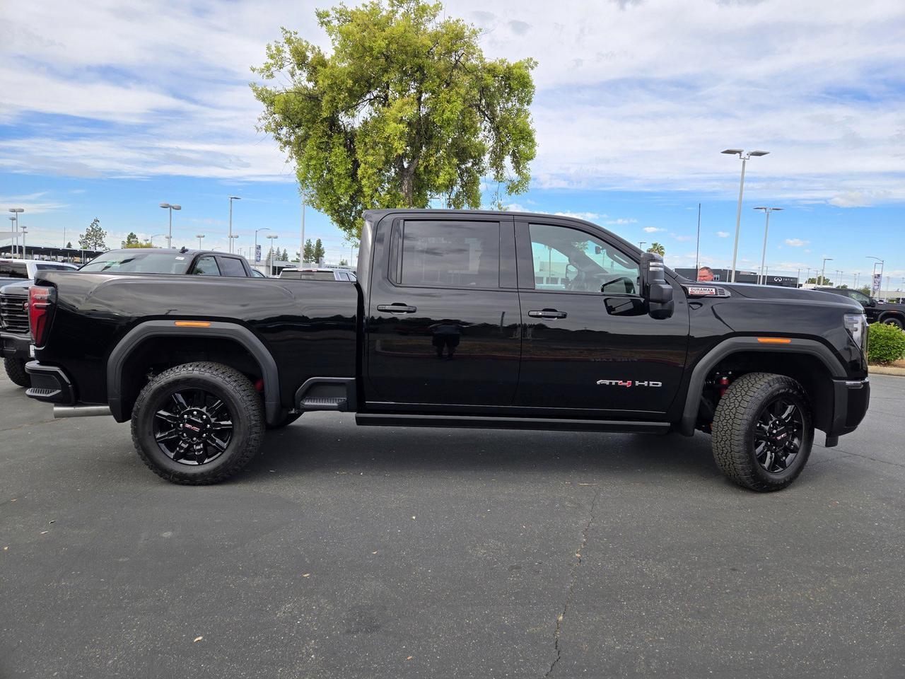 2026 GMC Sierra 2500HD AT4