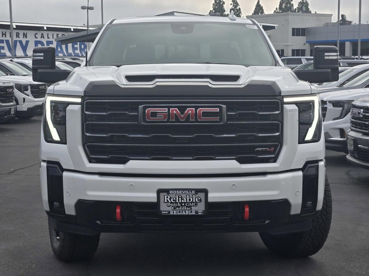 2026 GMC Sierra 2500HD AT4