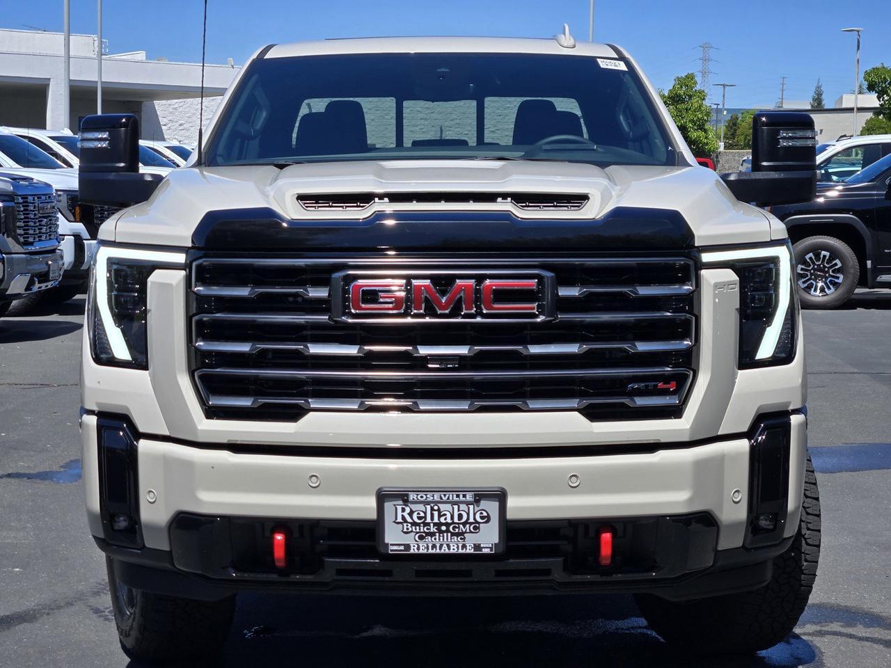 2026 GMC Sierra 2500HD AT4