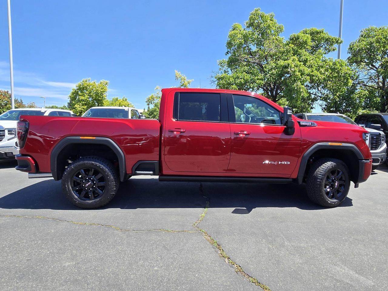 2026 GMC Sierra 2500HD AT4
