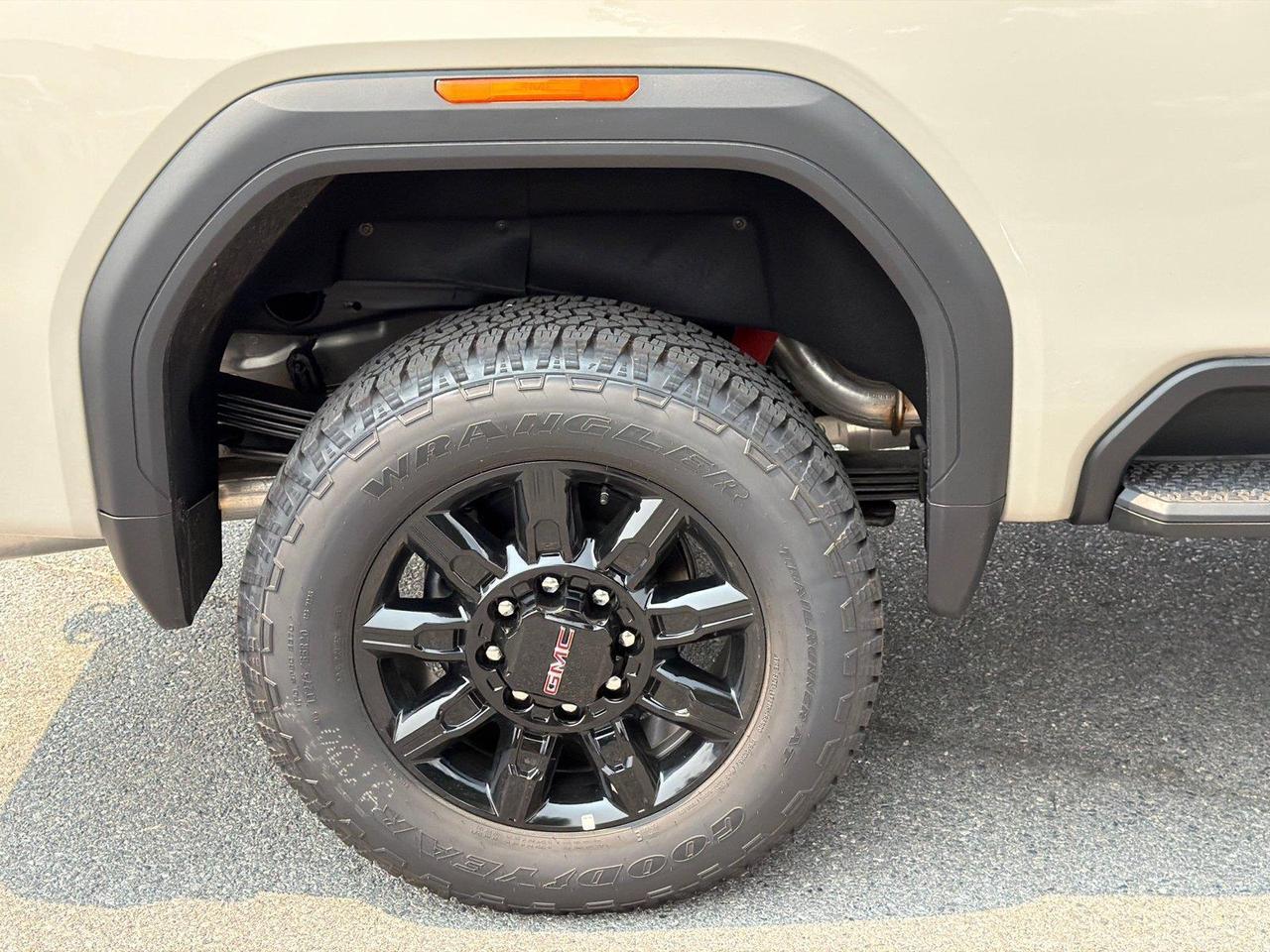 2026 GMC Sierra 2500HD AT4 Hagerstown MD