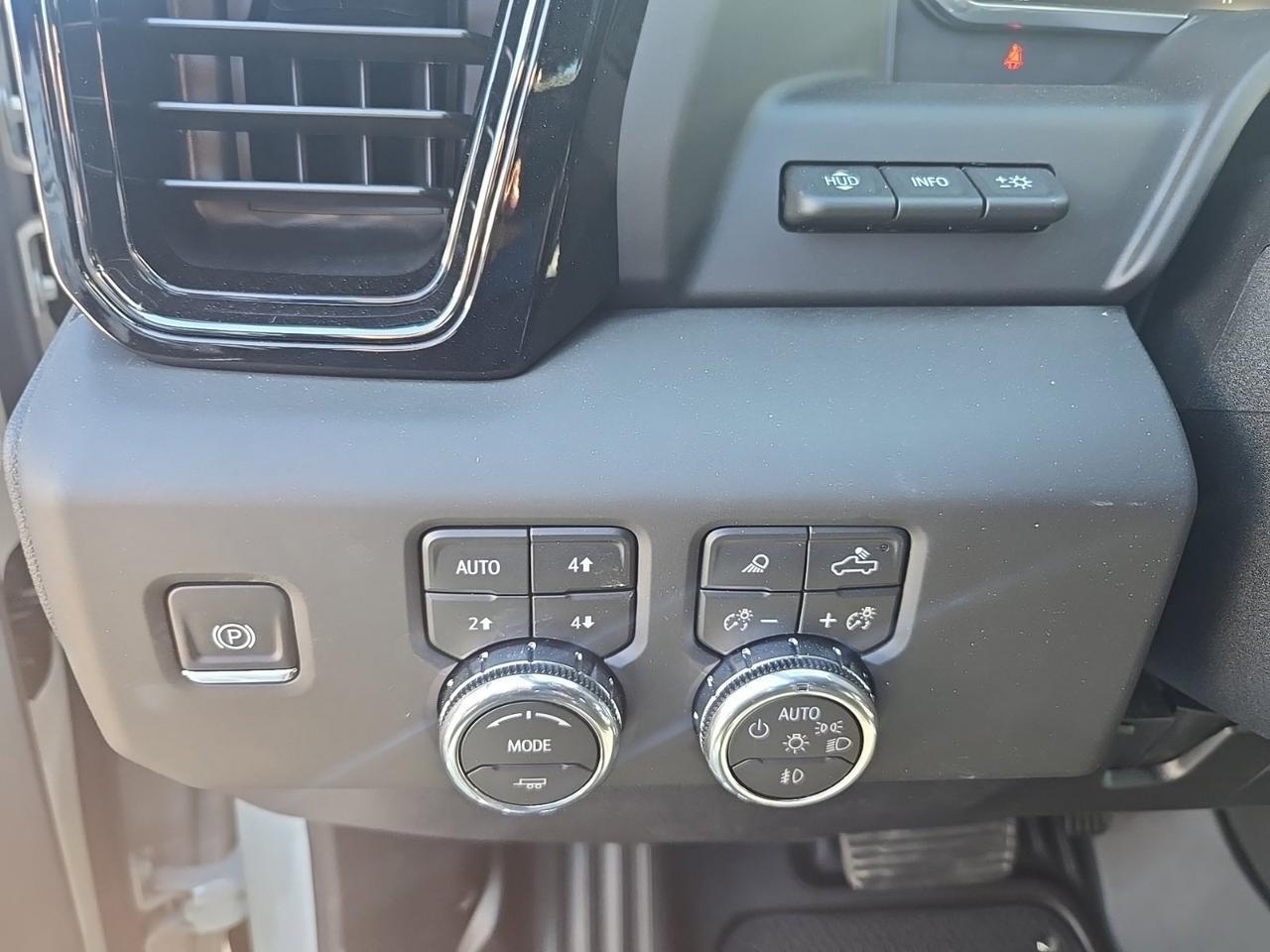 2026 GMC Sierra 2500HD AT4 Fredericksburg VA