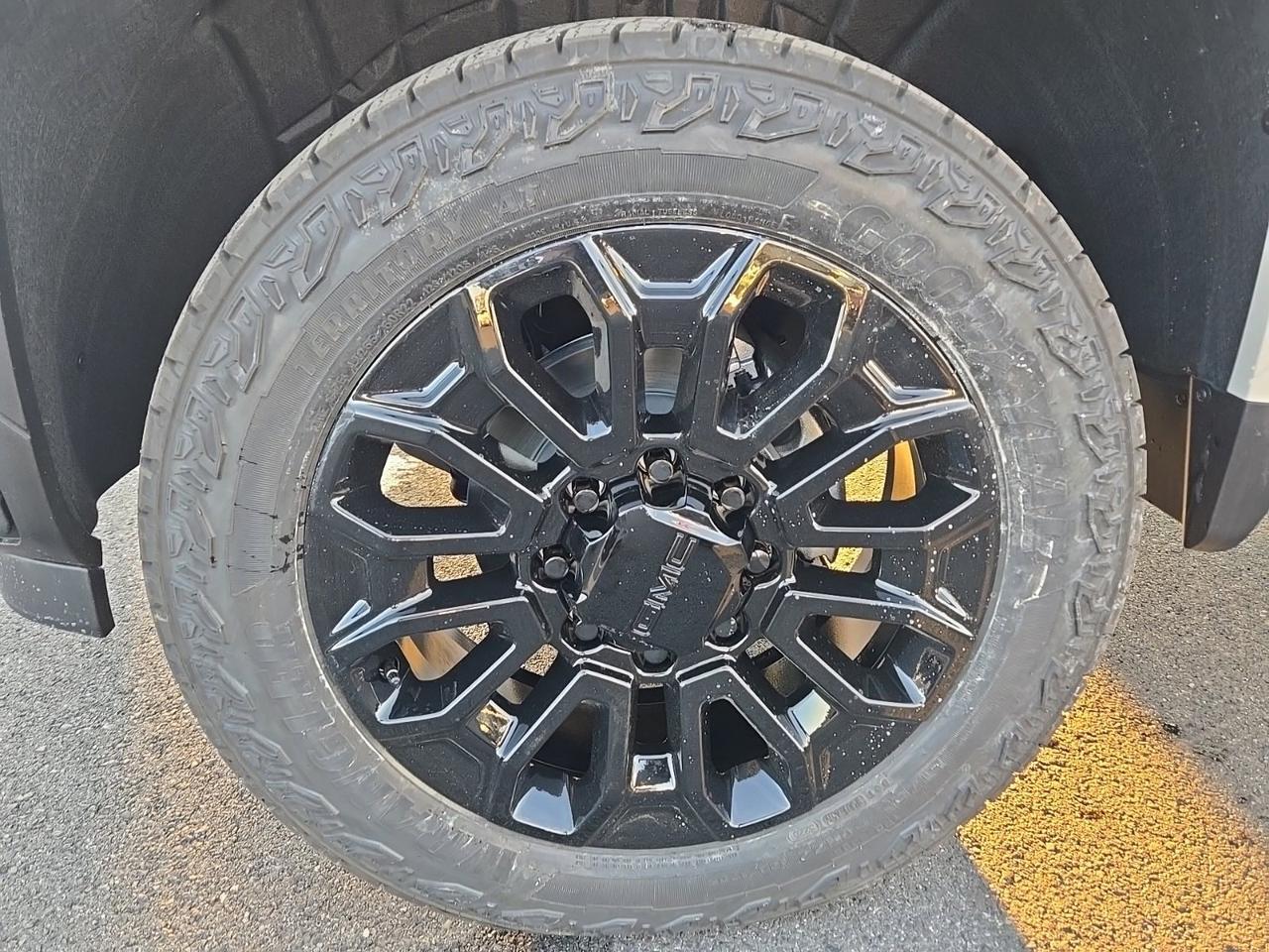 2026 GMC Sierra 2500HD AT4 Fredericksburg VA