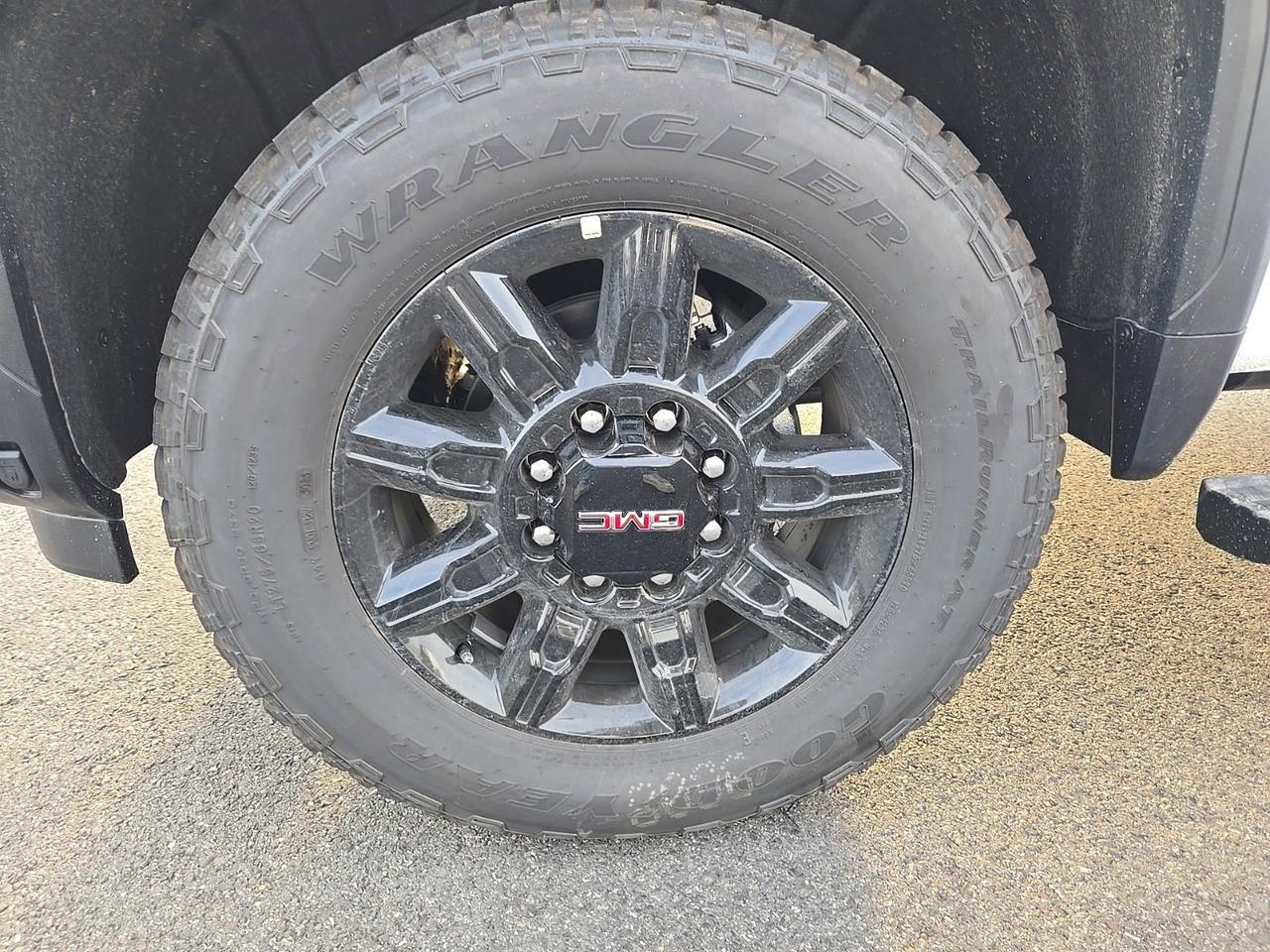 2026 GMC Sierra 2500HD AT4 Fredericksburg VA