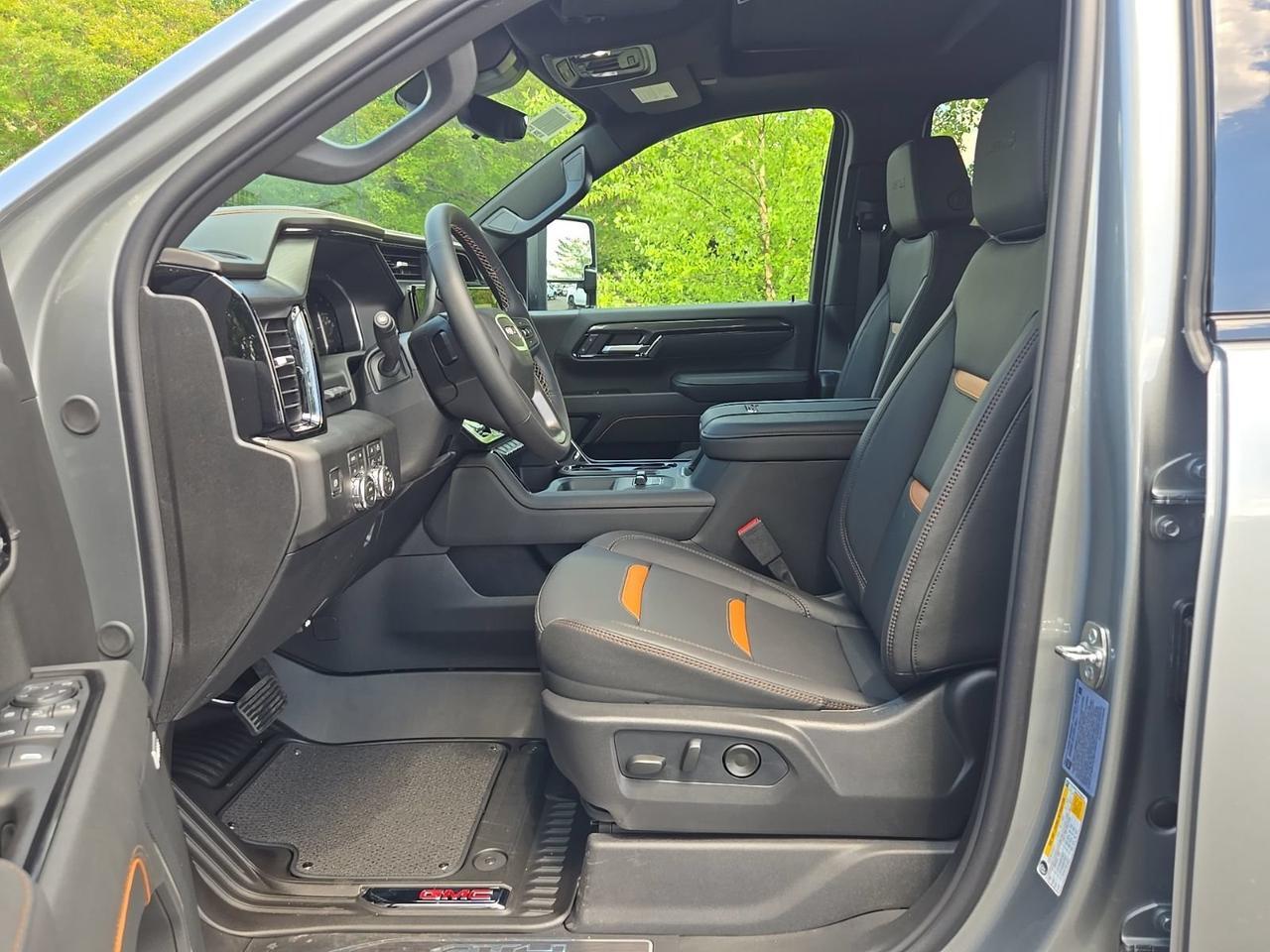 2026 GMC Sierra 2500HD AT4 Fredericksburg VA