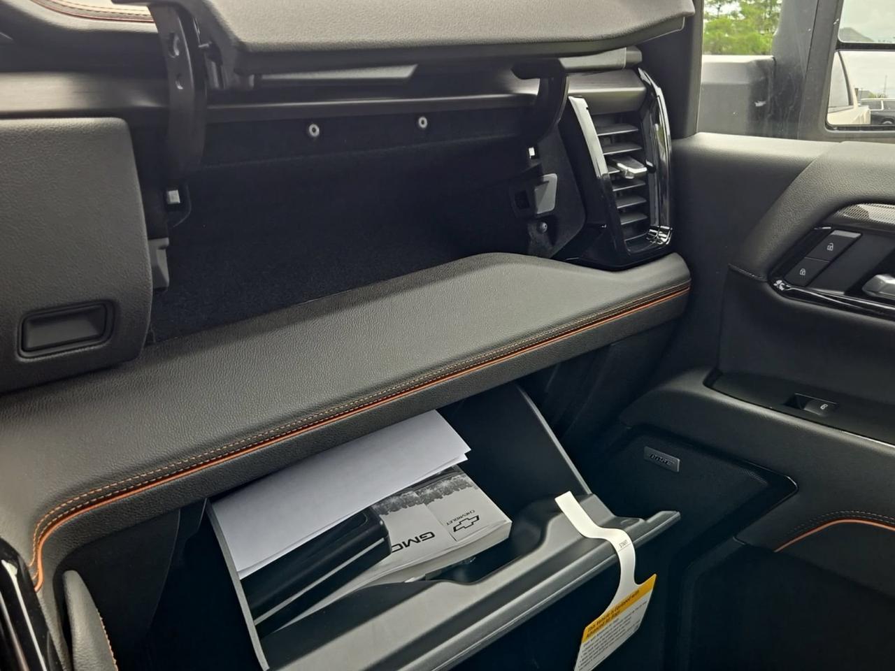 2026 GMC Sierra 2500HD AT4 Fredericksburg VA