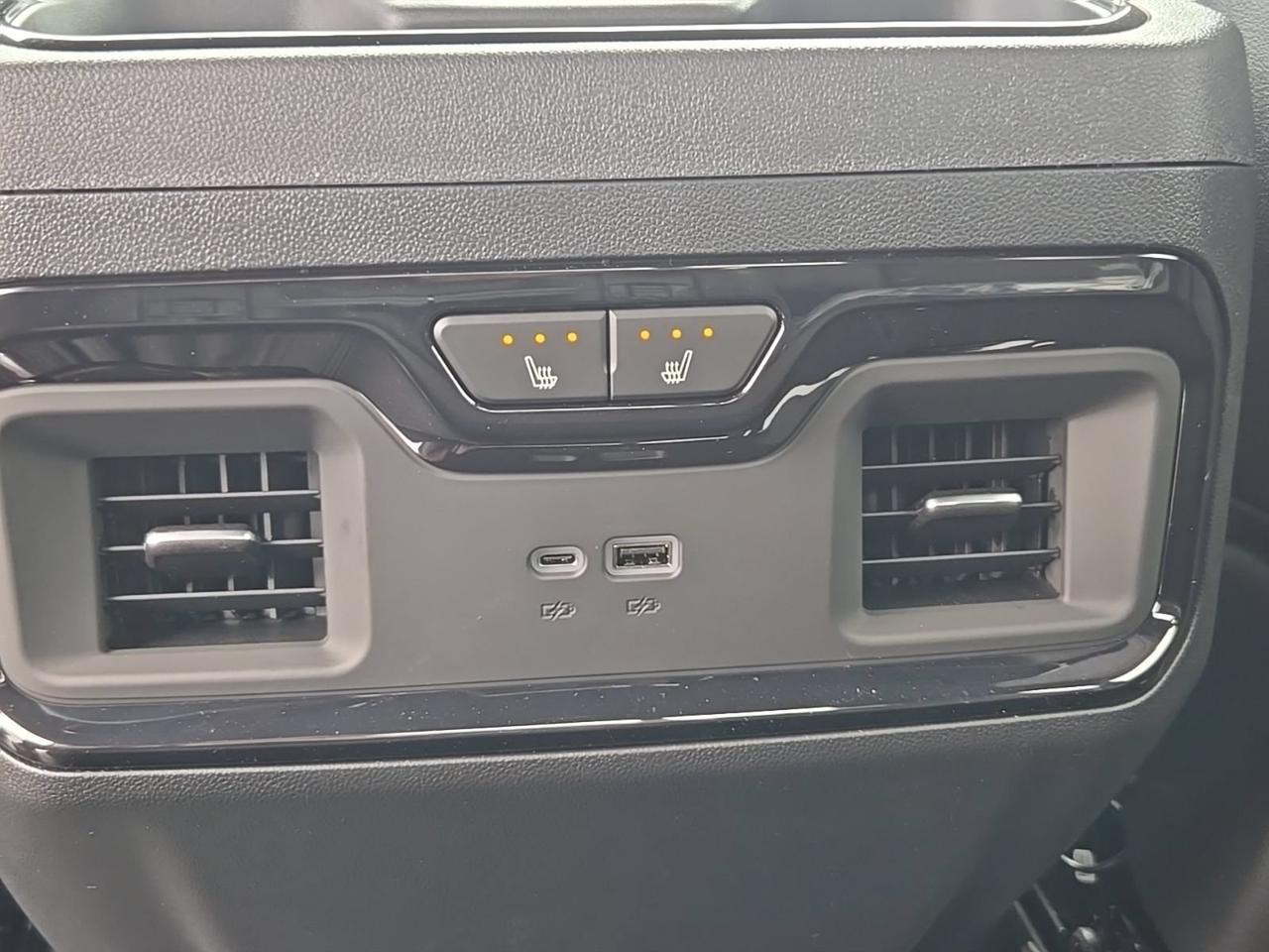 2026 GMC Sierra 2500HD AT4 Fredericksburg VA