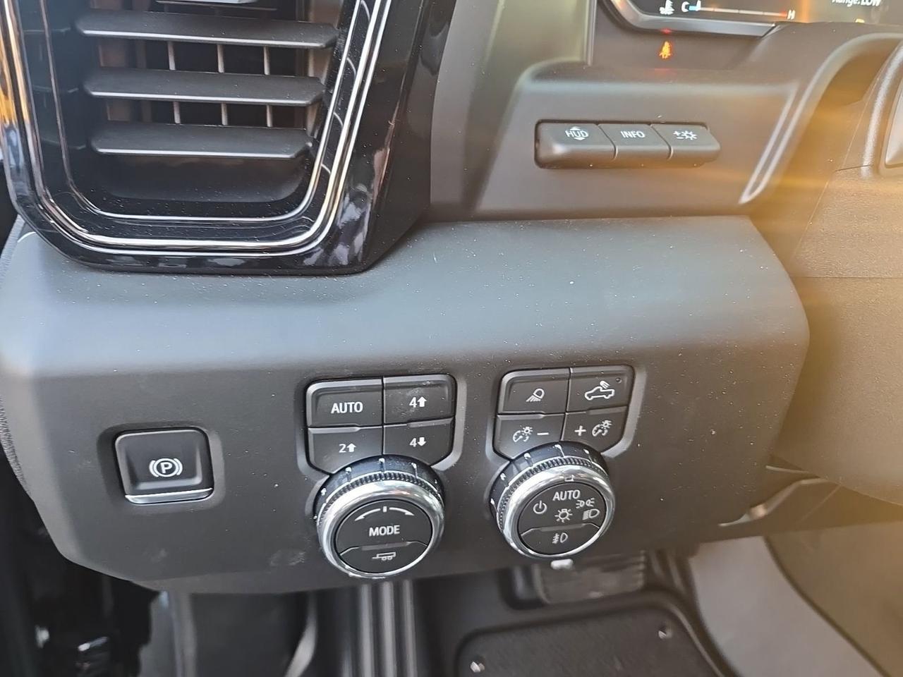 2026 GMC Sierra 2500HD AT4 Fredericksburg VA