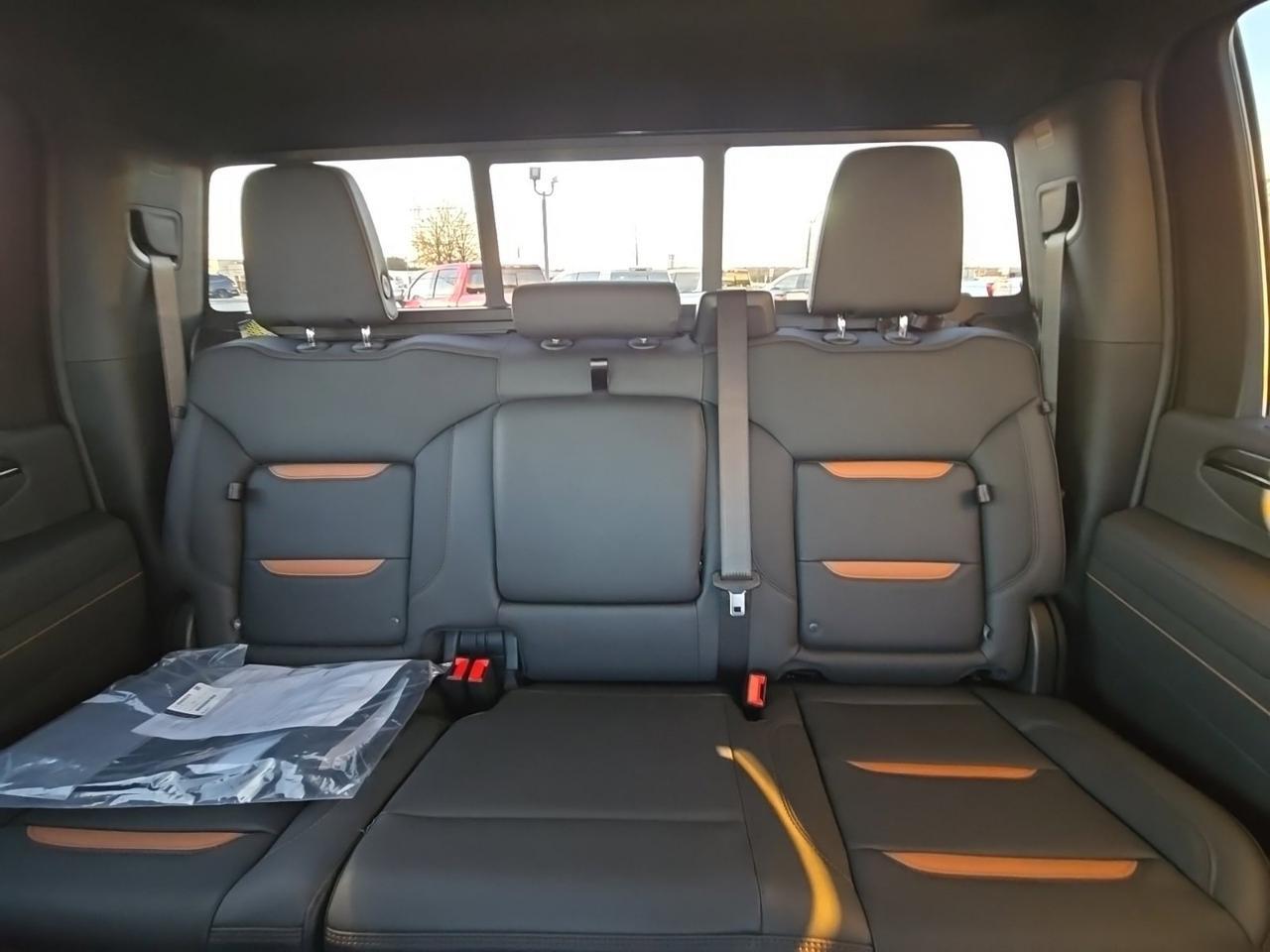 2026 GMC Sierra 2500HD AT4 Fredericksburg VA