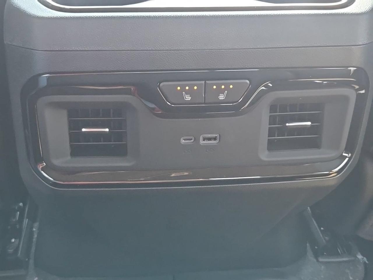 2026 GMC Sierra 2500HD AT4 Fredericksburg VA